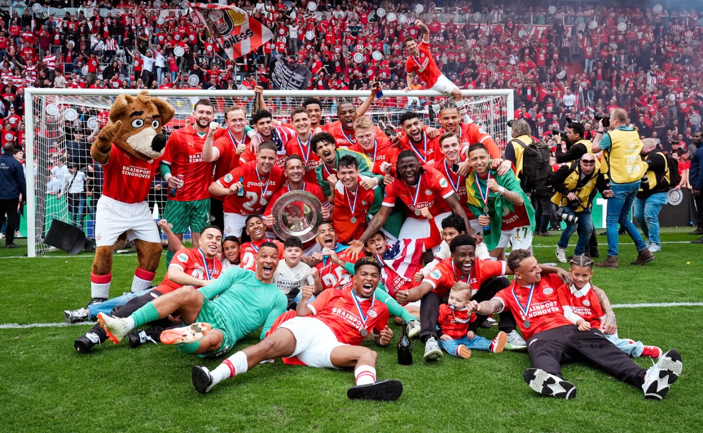 psv-chucky-lozano-campeon-de-eredivisie