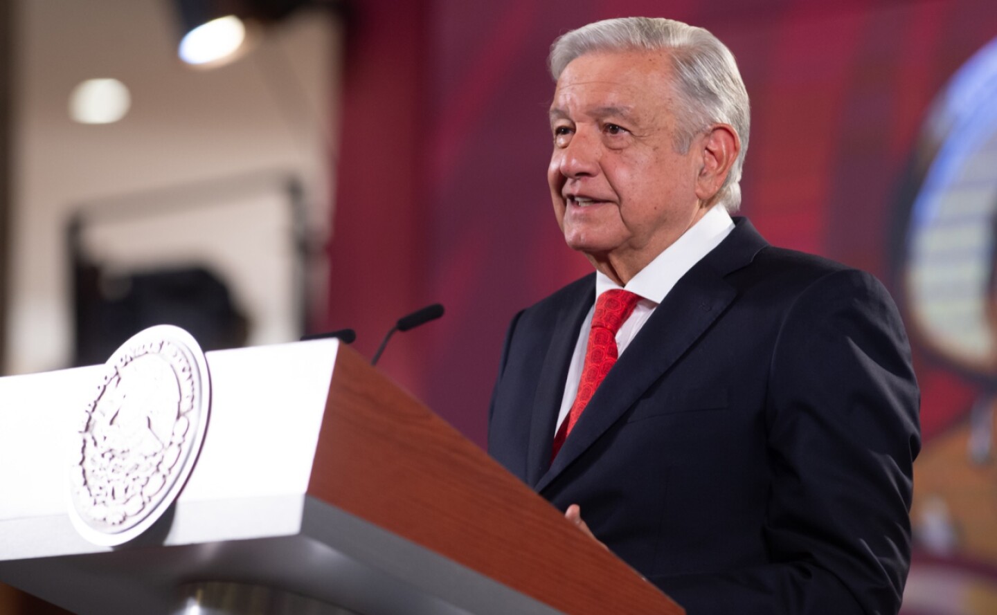 amlo-lebaron
