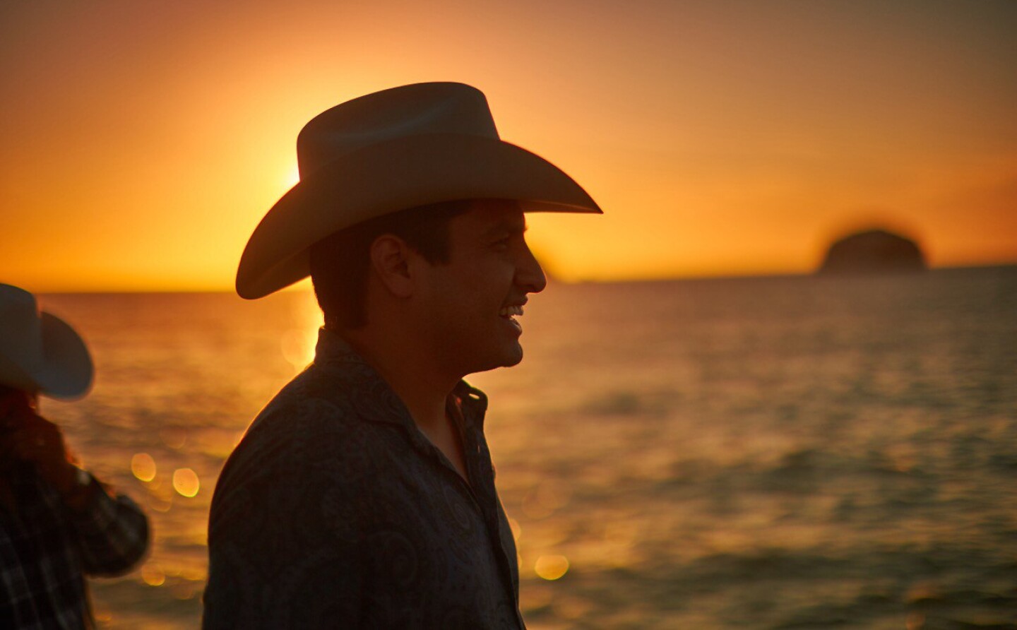 julion-alvarez-en-jacona-asi-la-venta-de-boletos-para-la-feria-de-las-fresas