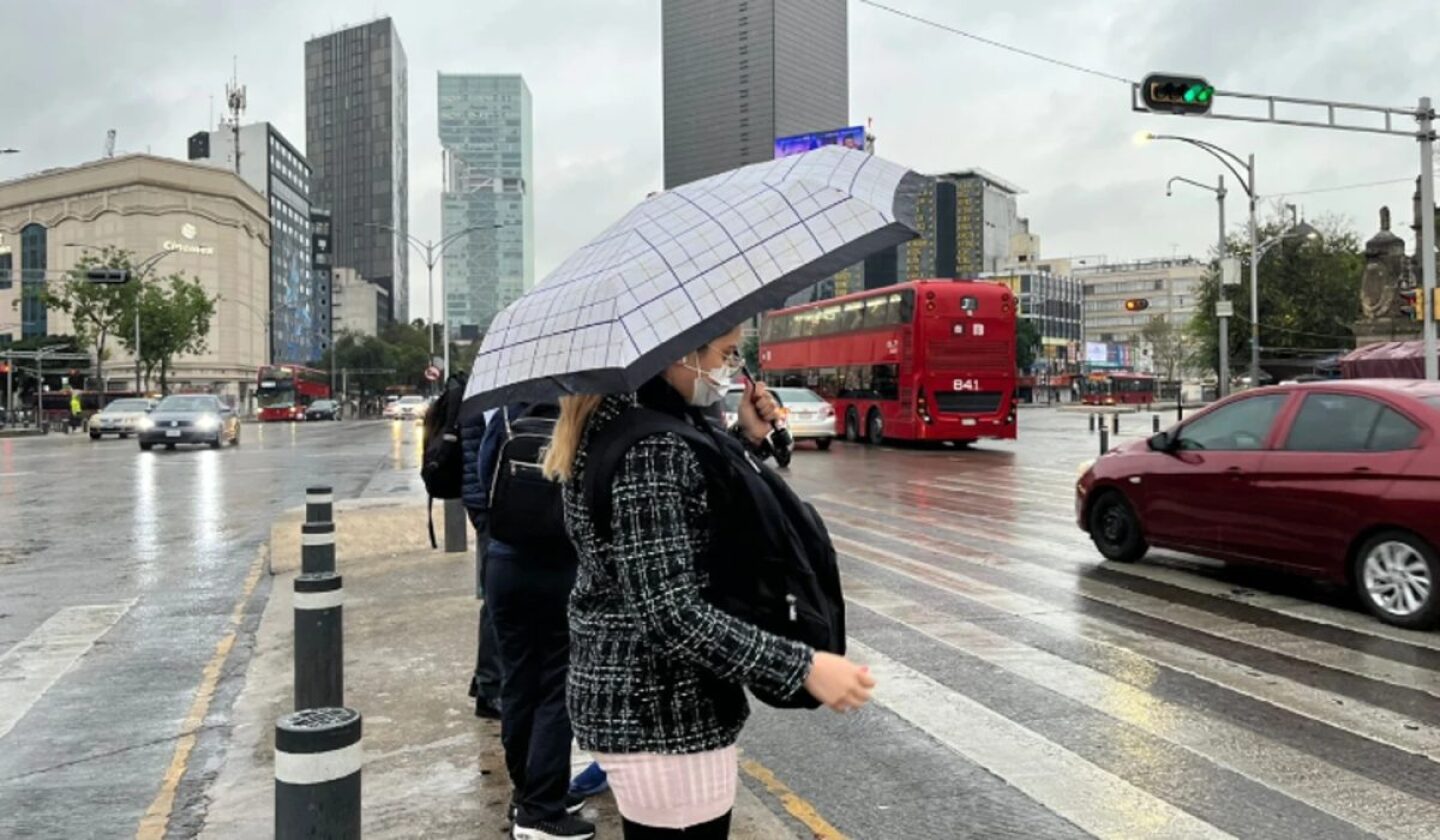 lluvias-cdmx-hoy-jueves-12-de-junio-provoca-inundaciones.png