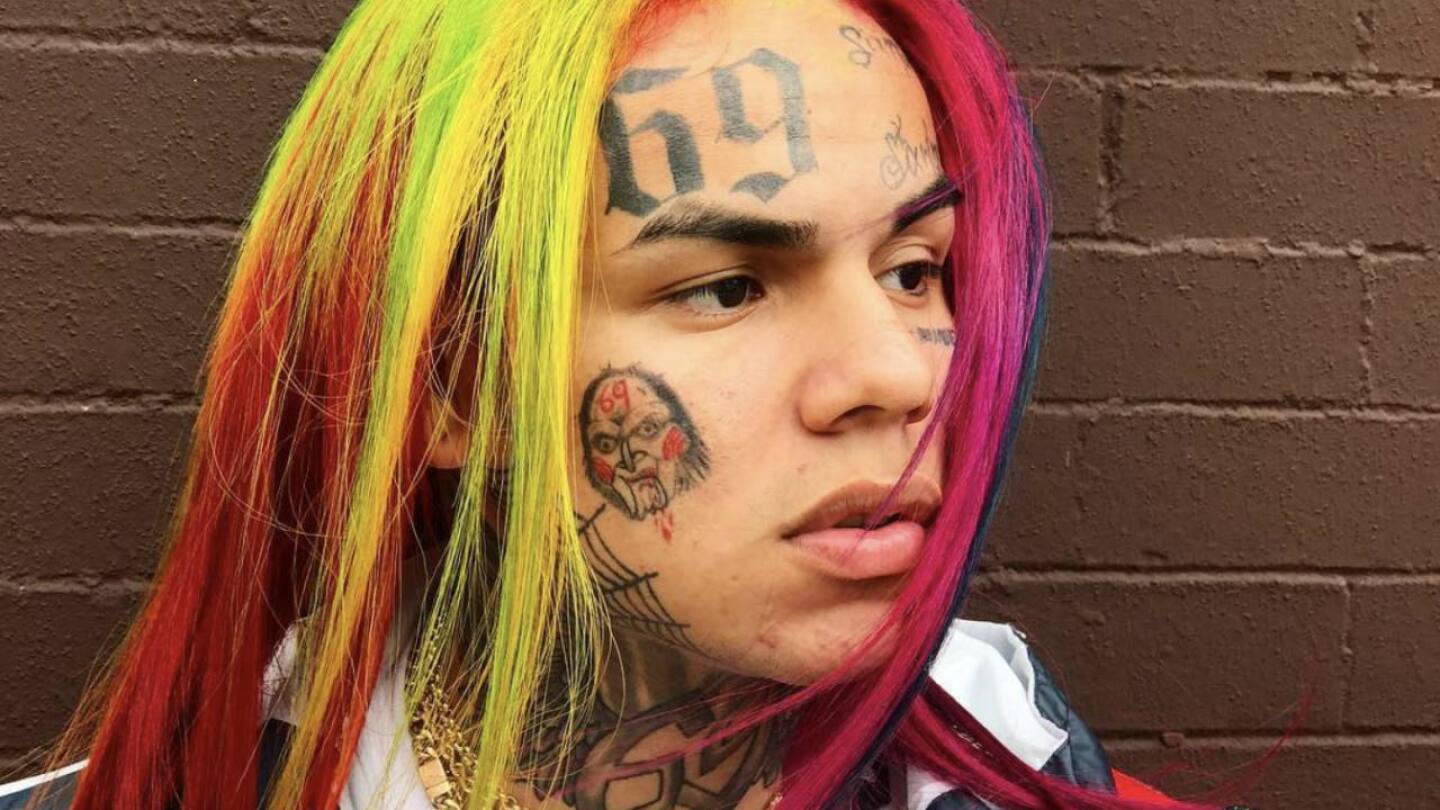 Hospitalizan-al-rapero-Tekashi-6ix9ine-tras-recibir-una-golpiza-en-un-gimnasio-en-Florida