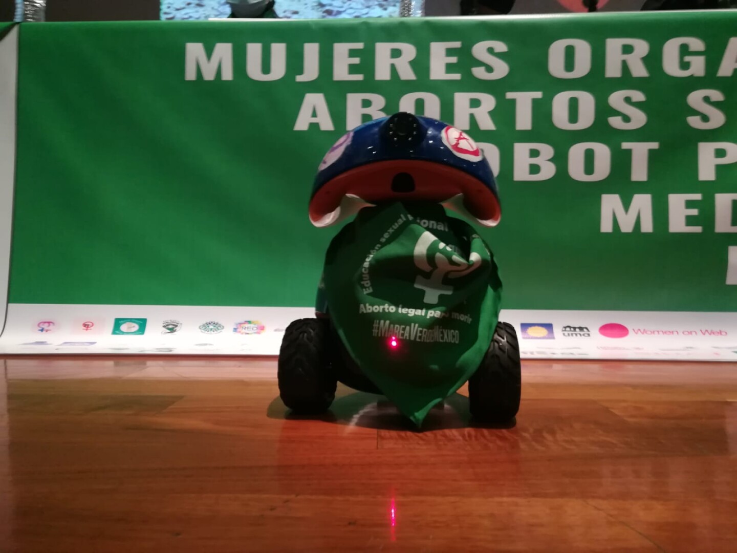 raborta-robot-aborto