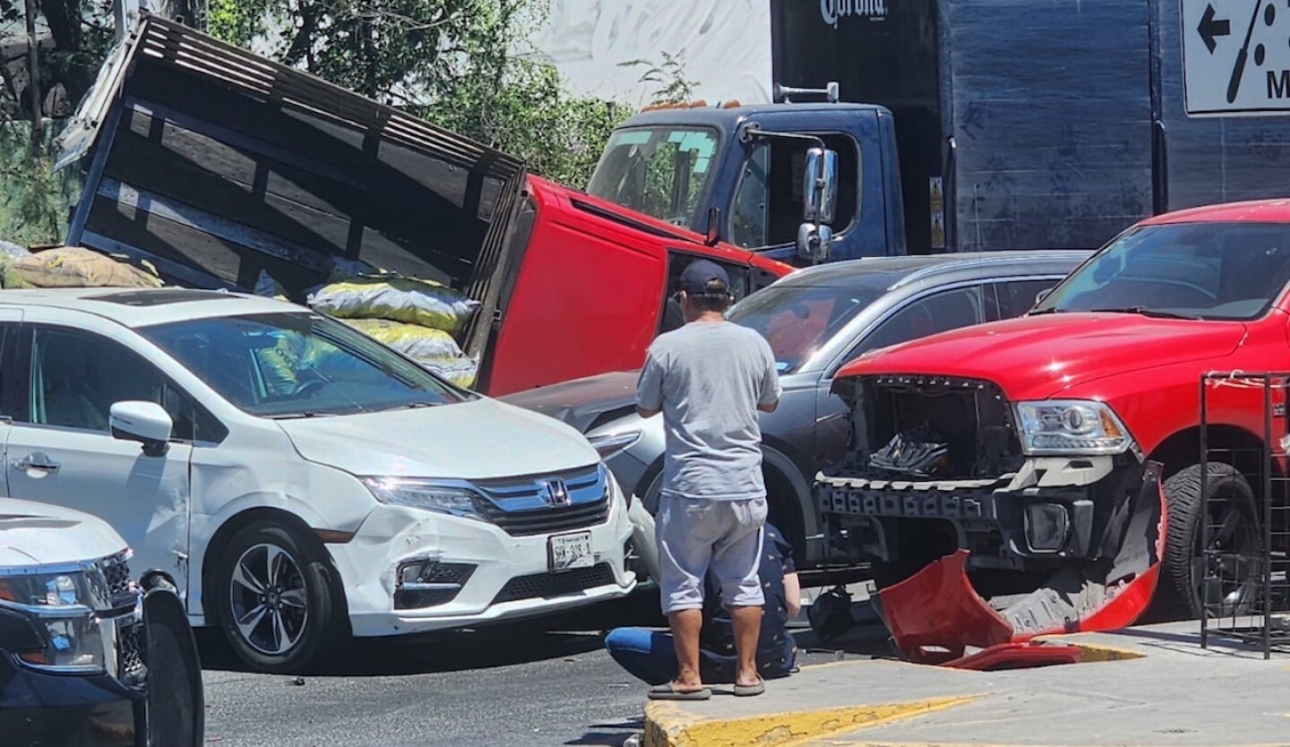 accidente-en-humberto-lobo-2-heridos-en-choque-en-san-pedro