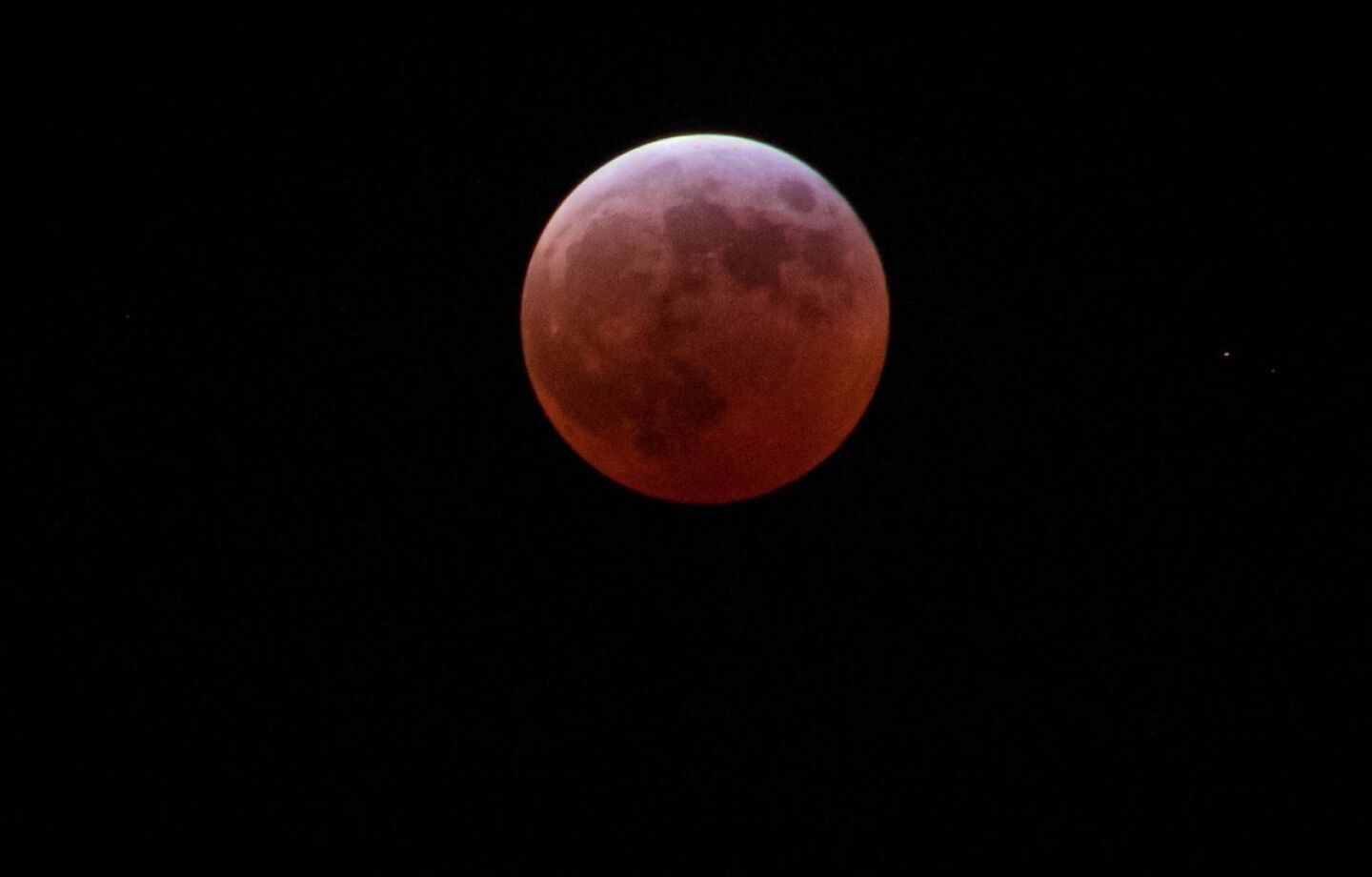 Eclipse Lunar