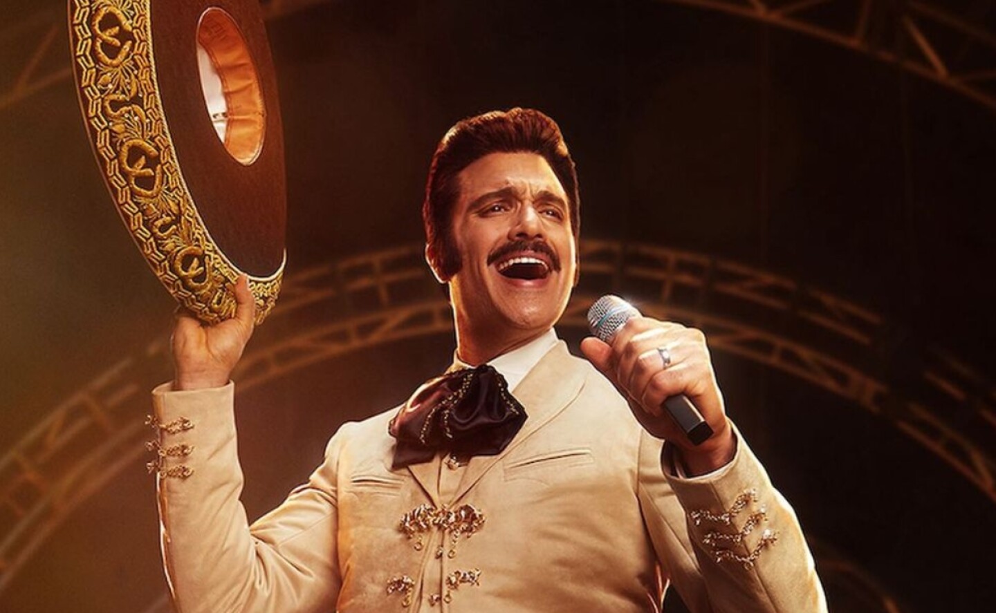 jaime_camil_vicente_fernandez_netflix