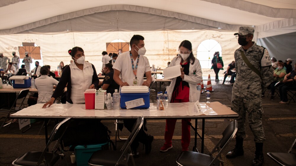 vacuna cdmx iztapalapa