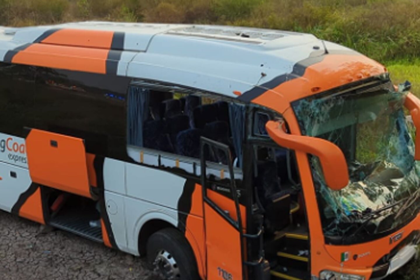autobus-ouring02.jpg