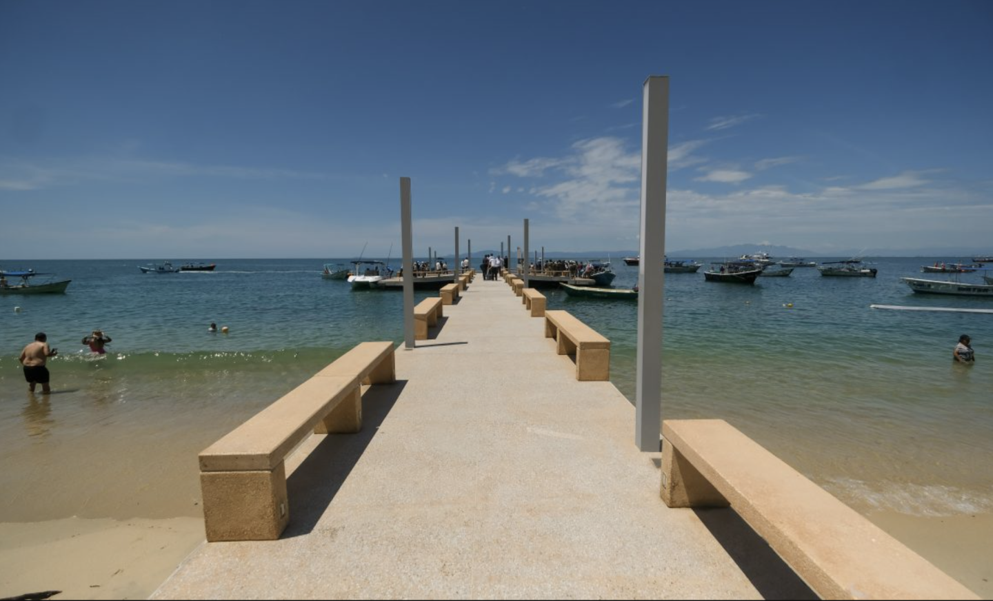 Muelle Playa Las Ánimas en Jalisco: servicios, actividades, beneficios para turistas y comerciantes