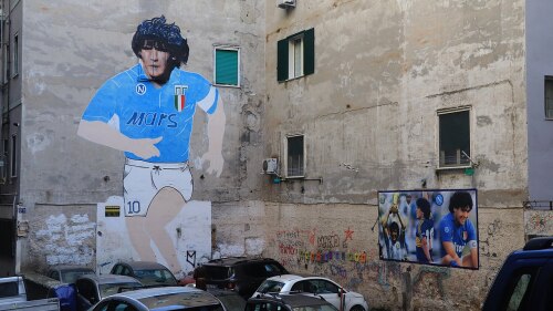 1280px-Diego_Maradona,_Napoli