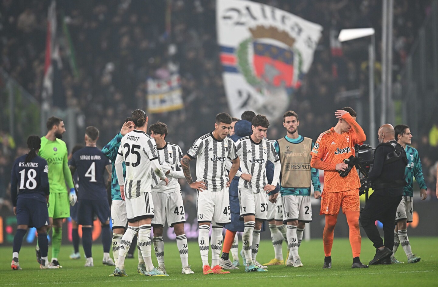 UEFA Champions League - Juventus vs Paris Saint Germain