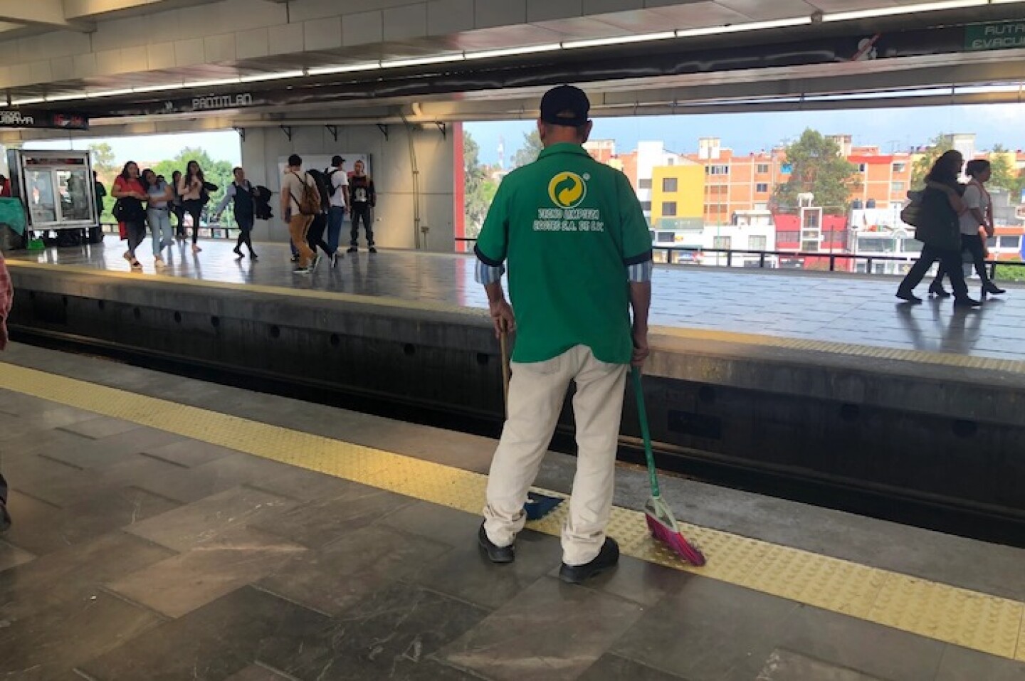 09028dab-f9be-450d-82e9-aa707f8e8892