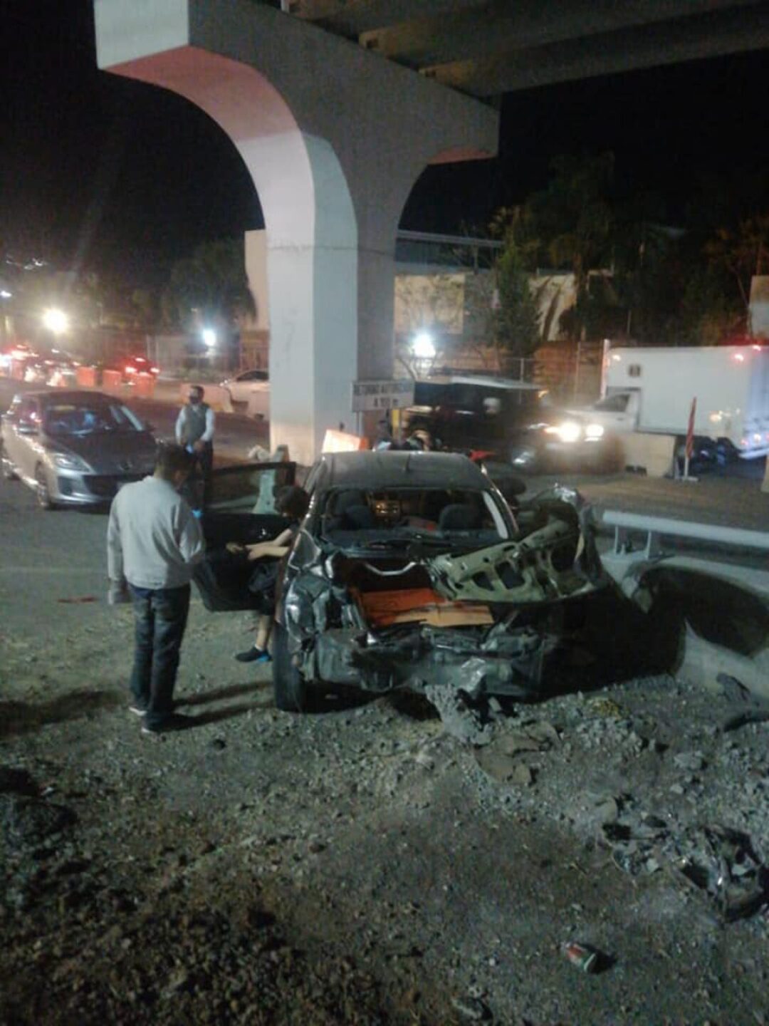 accidente-en-morelia-michoacan-avenida.mil-cumbres-1-960x1280