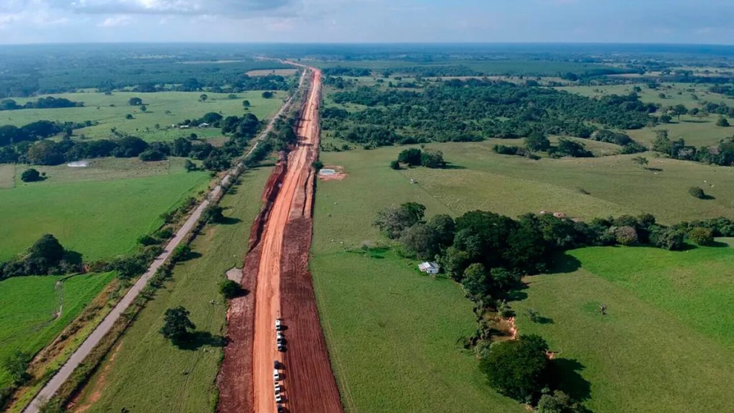 tren-maya