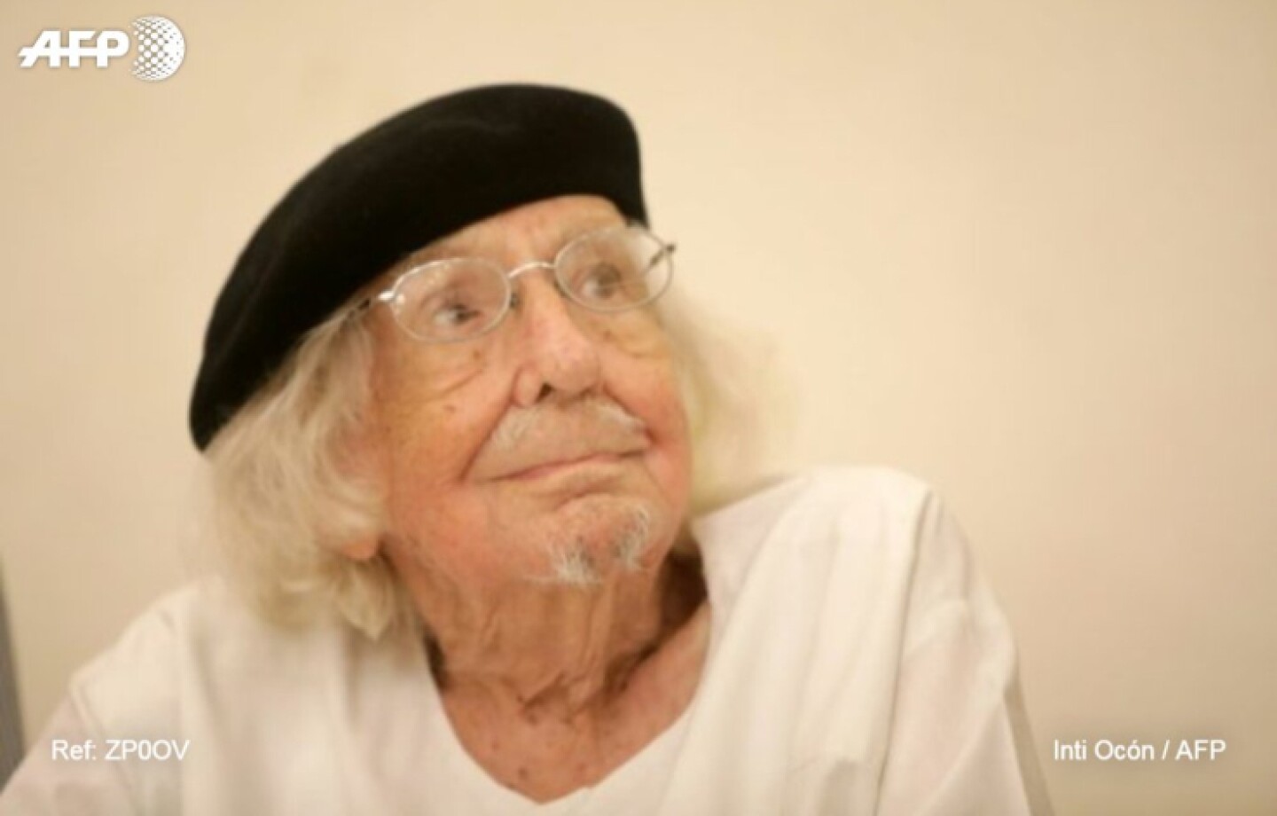 ejecentral_ernesto_cardenal