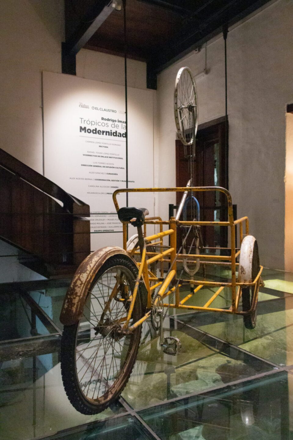 tropicos_modernidad_rodrigo_imaz_UCSJ_2-853x1280