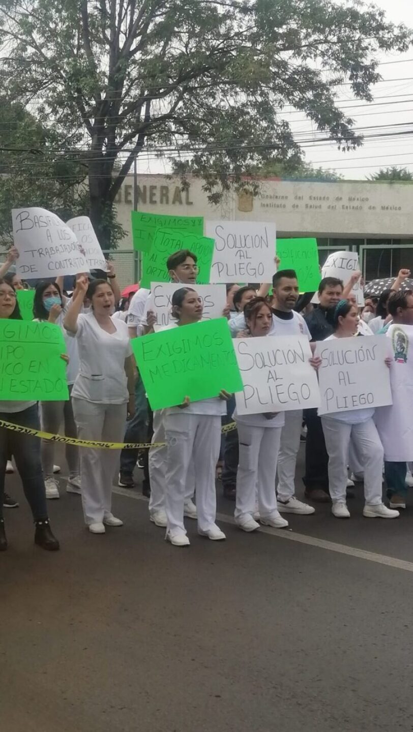 bloqueo-lopez-mateos-personal-medico-protesta-en-atizapan-1-722x1280