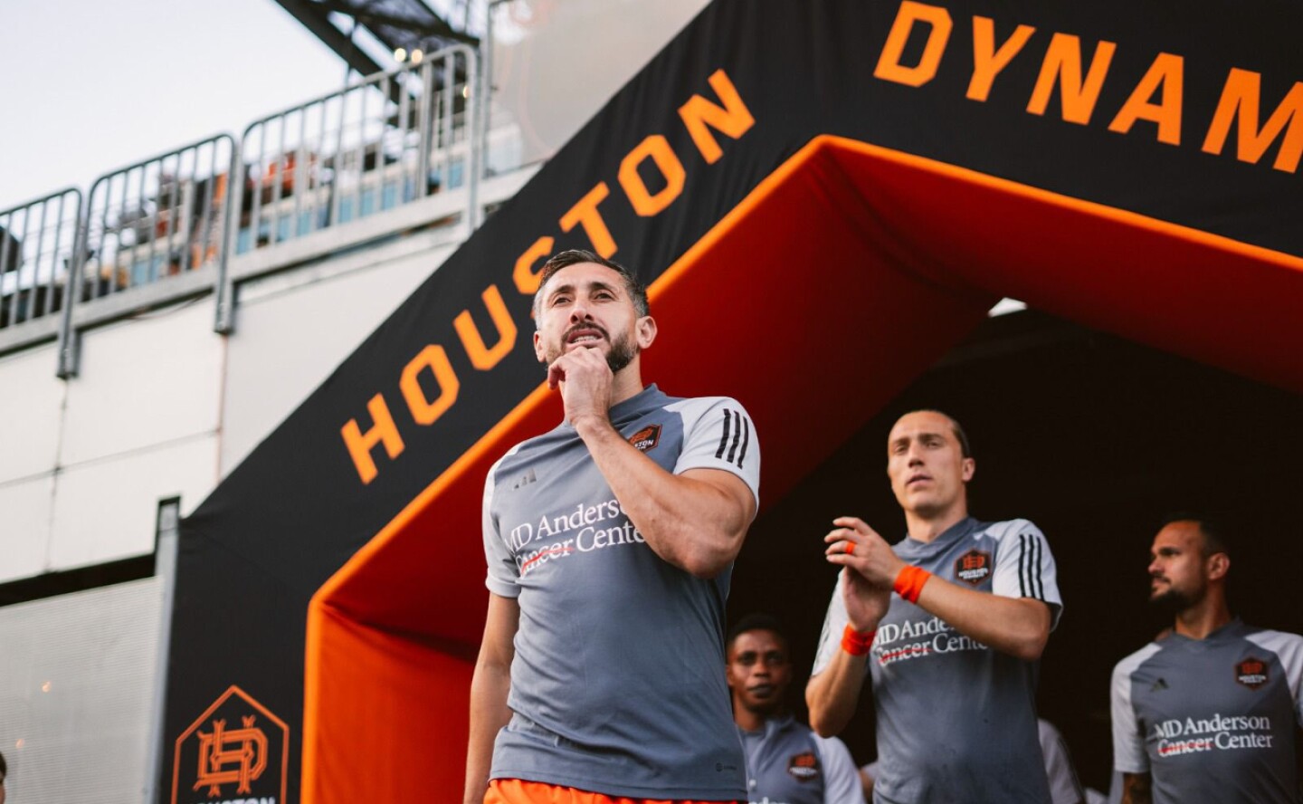houston-dynamo-rescinde-contrato-de-hector-herrera