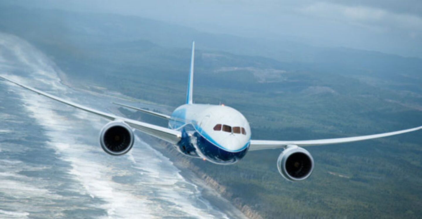 EU podría rechazar vuelos de México