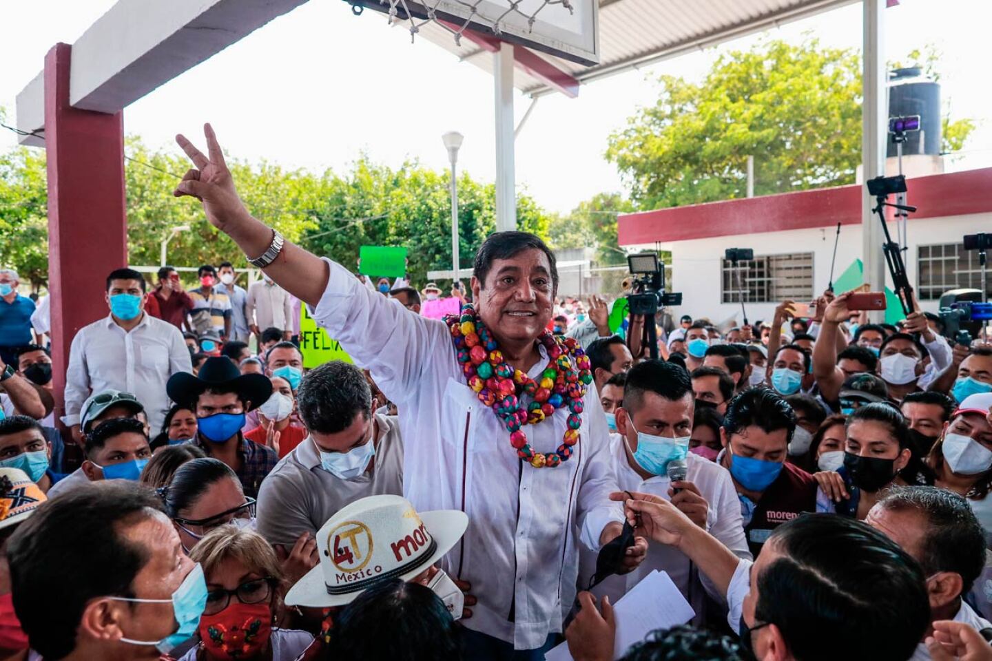 Político acusado de violación comienza campaña para ser gobernador en México