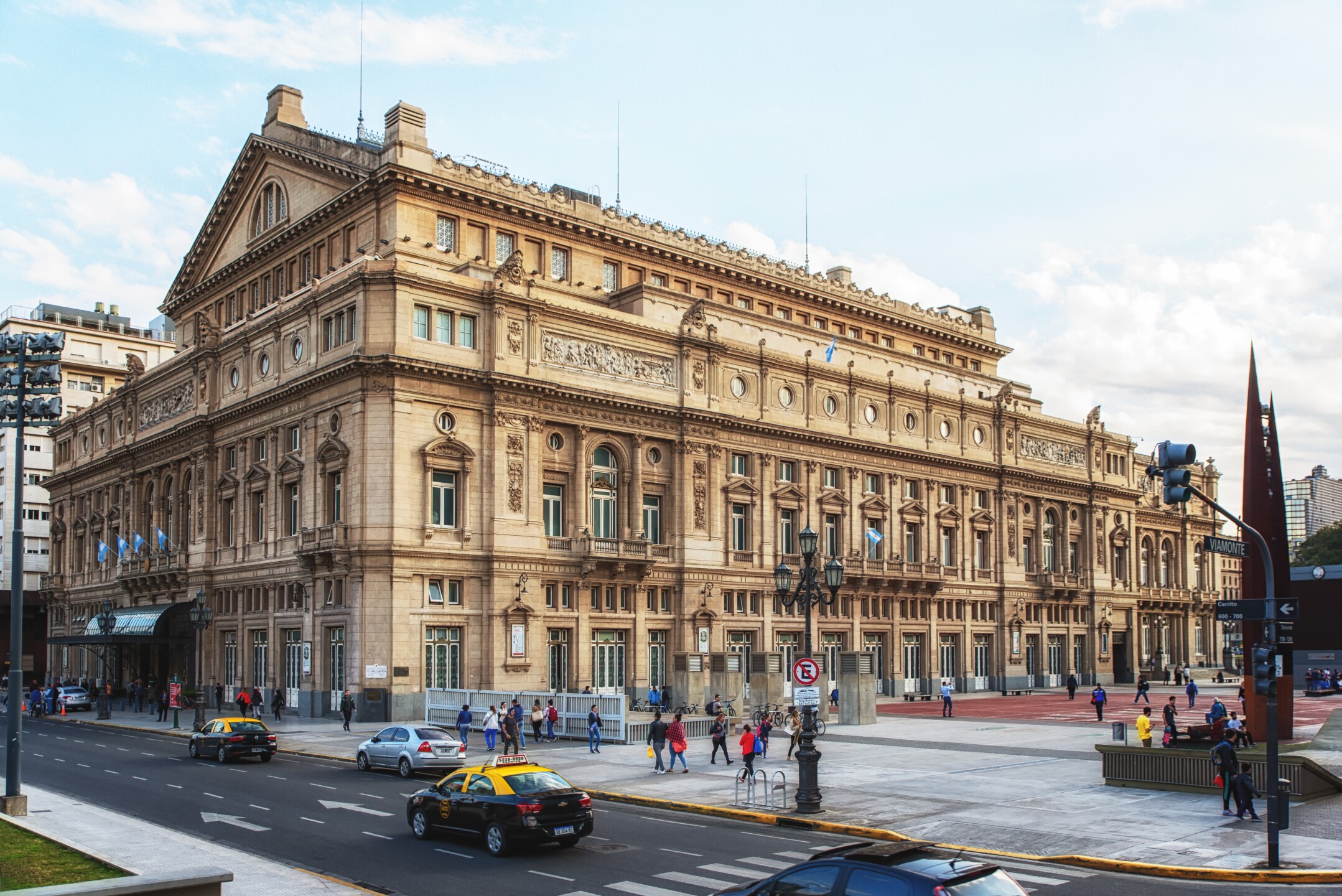 Buenos,Aires,,Argentina,-,August,29,,2019:,The,Teatro,Colon