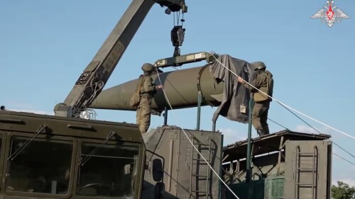 Rusia inicia simulacros con armas nucleares