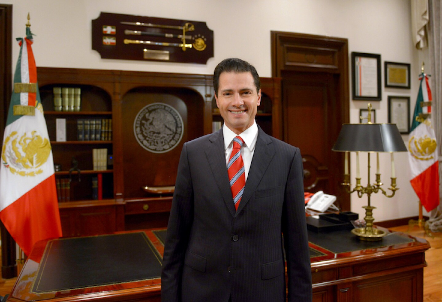 peña_nieto_pagos_adicionales_naim
