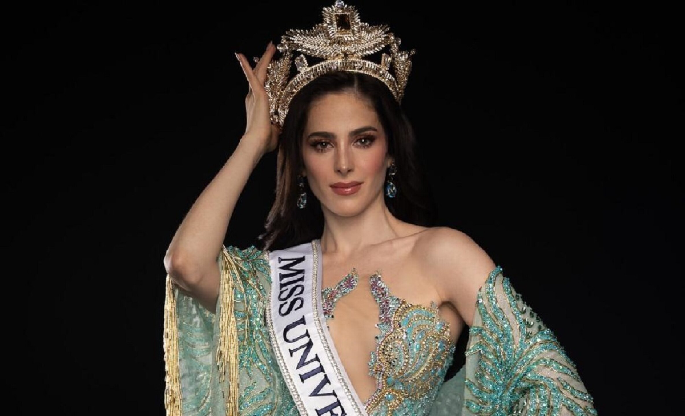 Sheinbaum reconoce a Fátima Bosch por su valentía en Miss Universo 2025