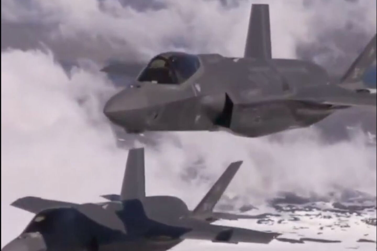 estados-unidos-lleva-aviones-de-combate-f-35-a-puerto-rico-para-combatir-a-carteles-en-el-caribe