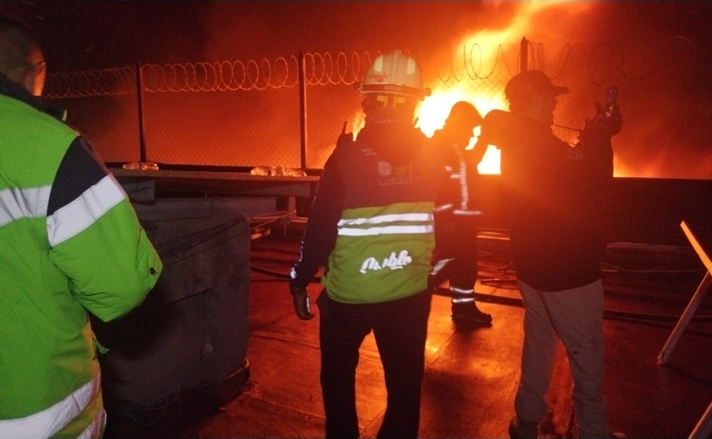 incendio-republica-de-uruguay-centro-cdmx-1