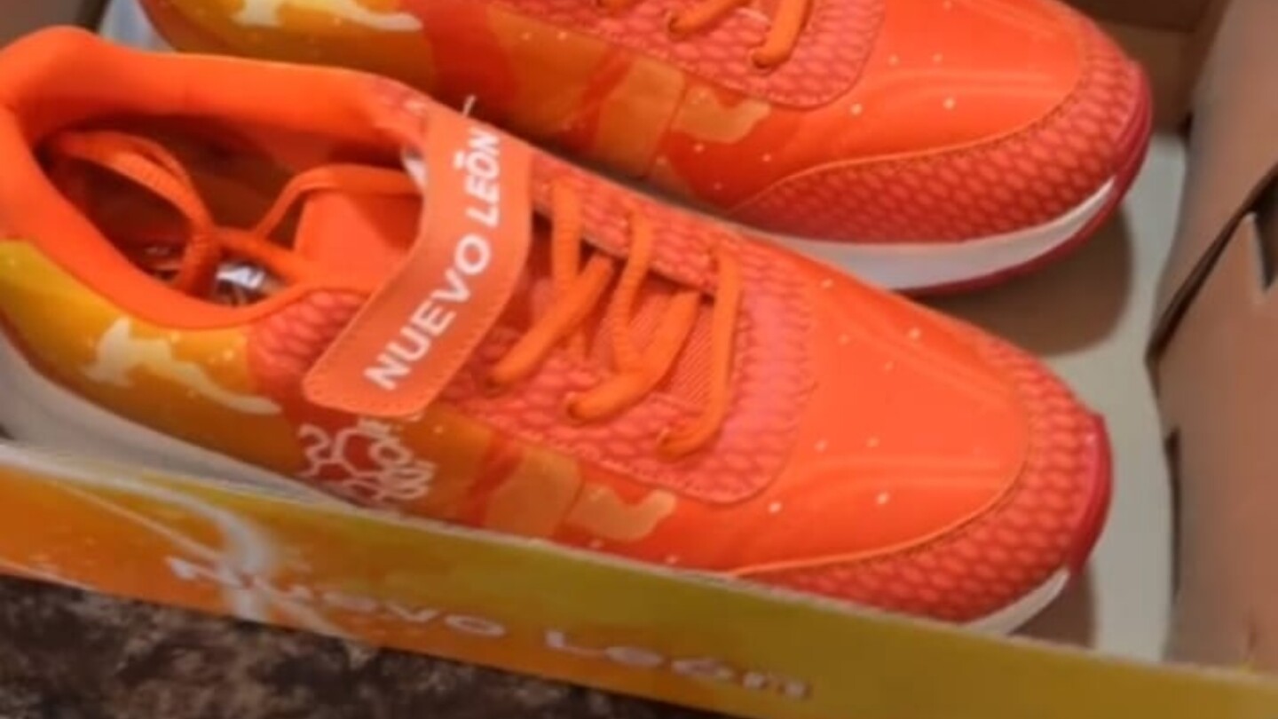 tenis fosfo nuevo león