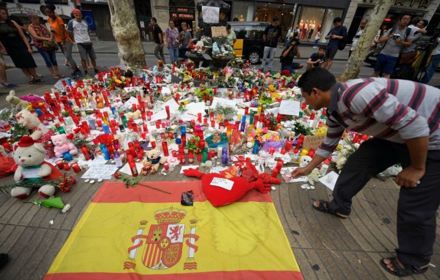 Identifican a víctimas de atentado en Cataluña
