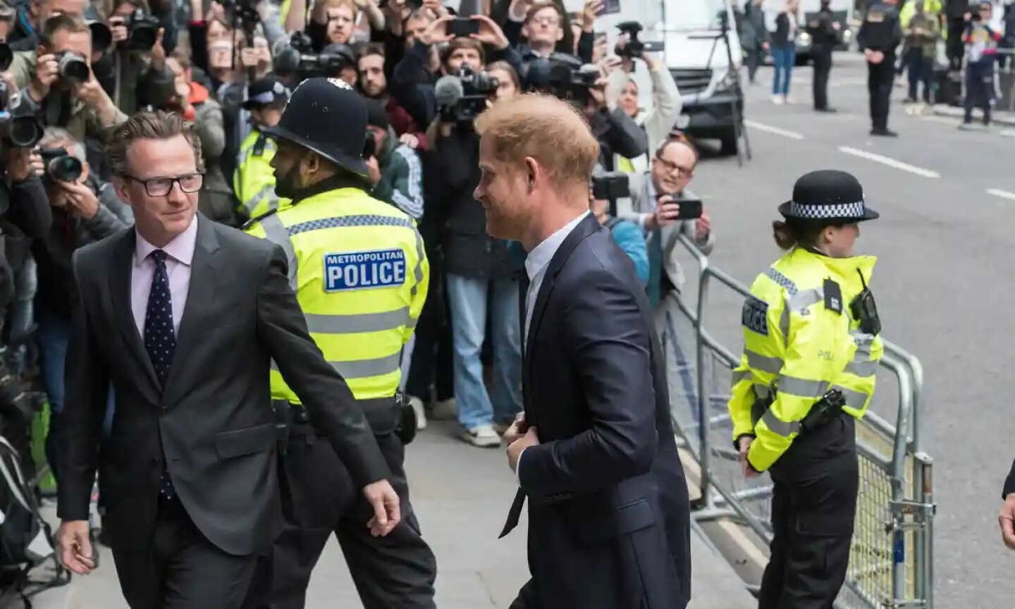 juicio_príncipe_harry_mirror_hackeo_telefónico