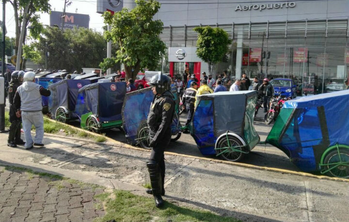 Mototaxistas ALDF Semovi