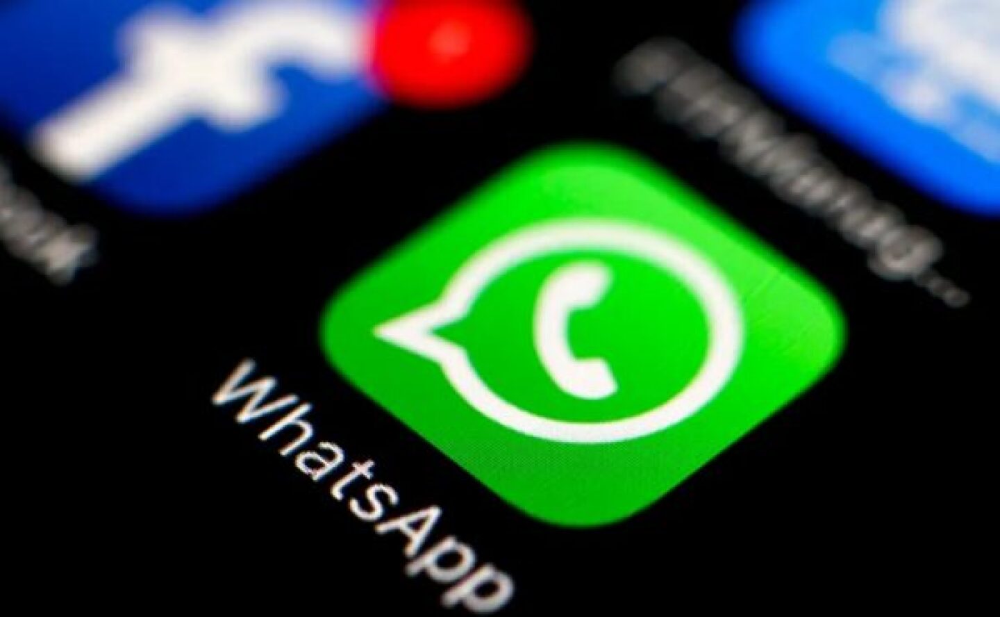 whatsapp-inteligencia-artificial-600x370