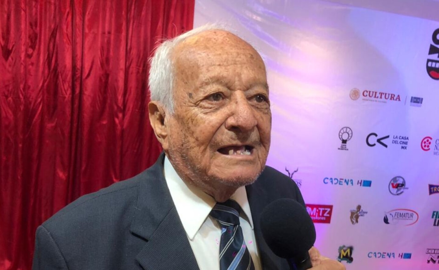 alfredo_pelon_solares_murio_cine_de_ficheras_mexicano-1