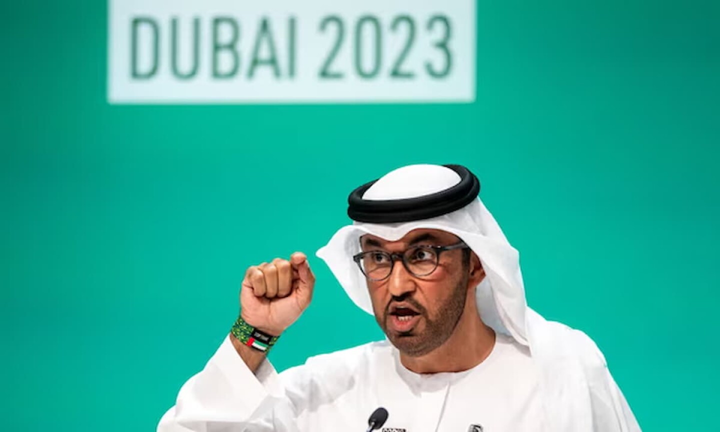 El sultán Al Jaber afirma que una eliminación progresiva de los combustibles fósiles “devolvería al mundo a las cavernas”.