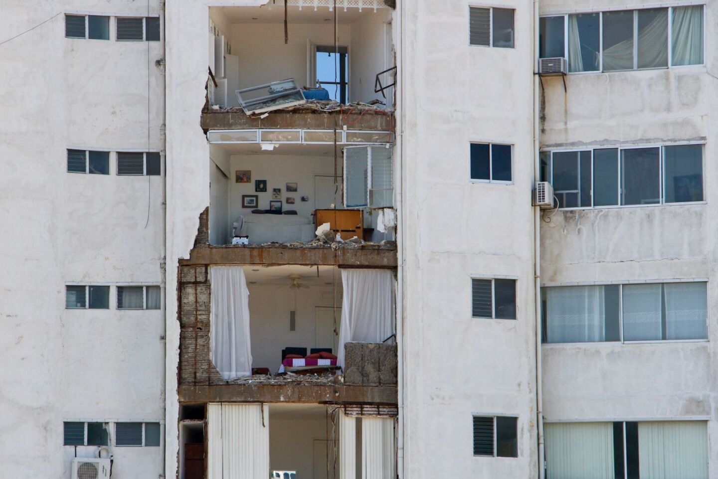 Afectaciones en Acapulco Guerrero por el sismo de anoche