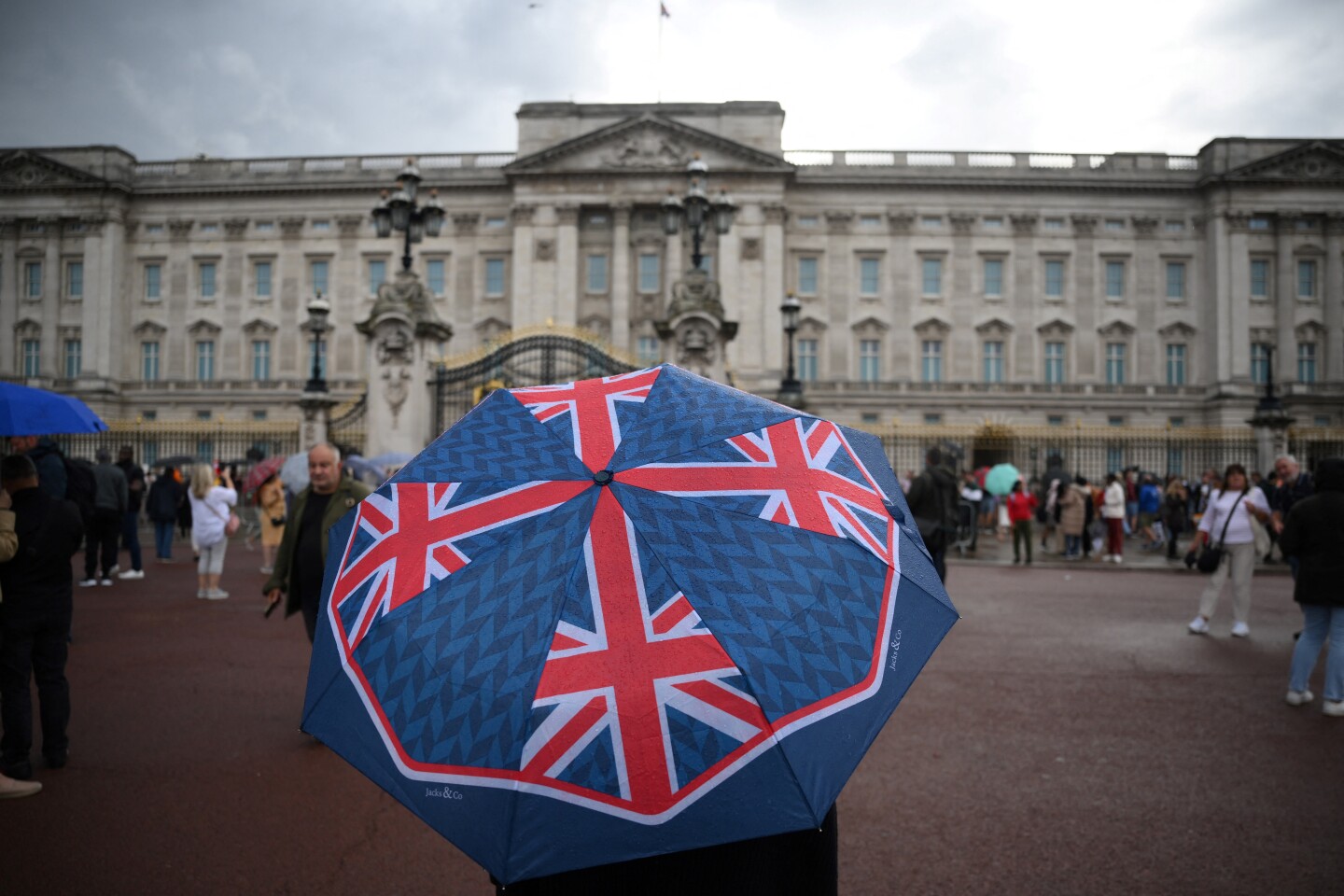 BRITAIN-ROYALS-QUEEN-HEALTH