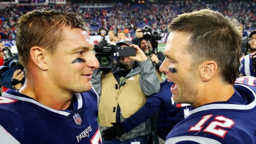 FILES-AMFOOT-NFL-BUCCANEERS-GRONKOWSKI