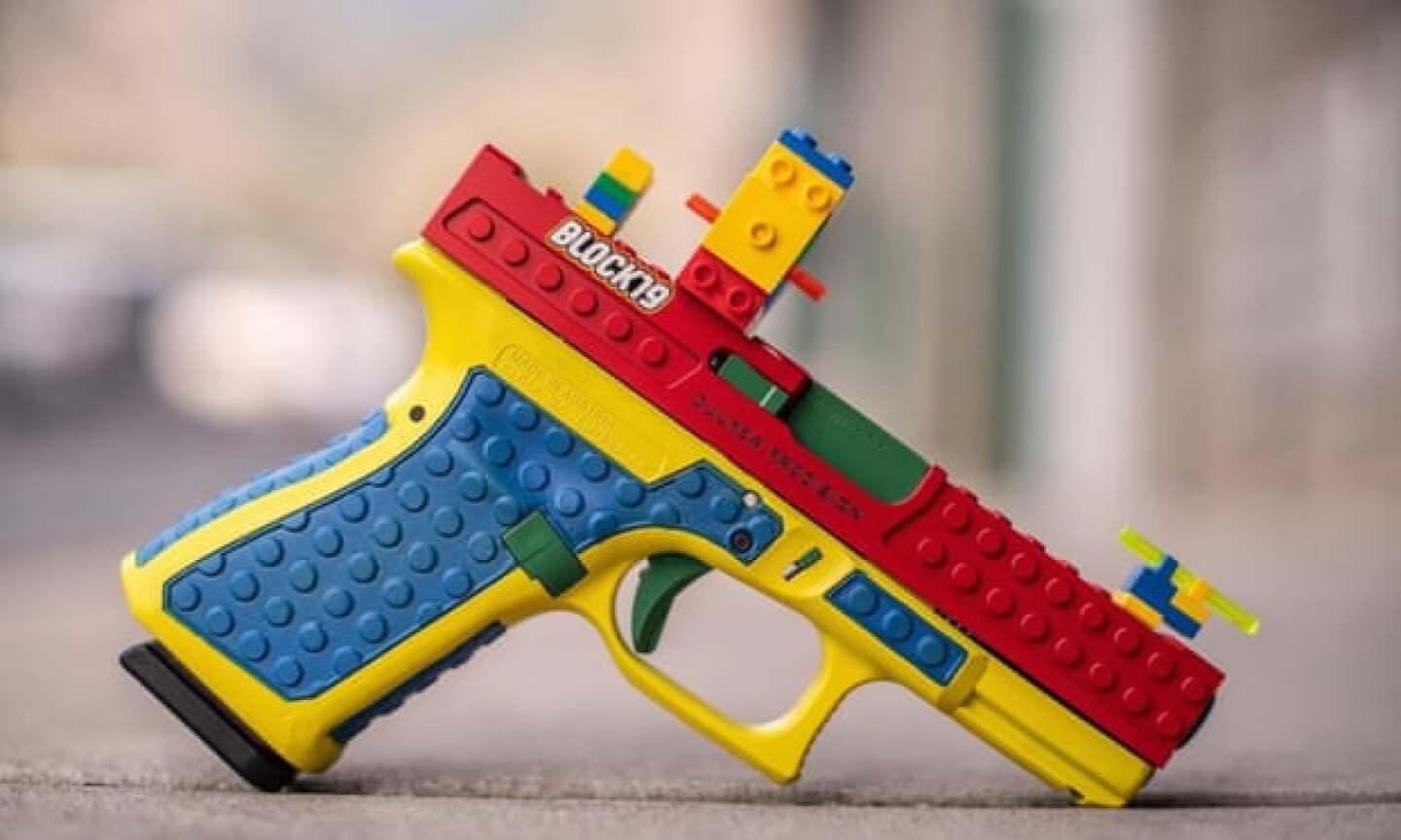 1181
