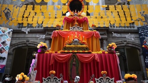dia-de-muertos-en-puebla-horario-de-las-ofrendas-de-los-sapos