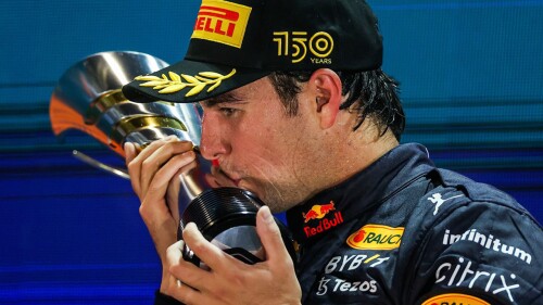 Series de Checo