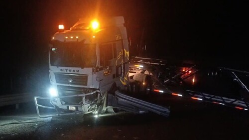 accidente-saltillo-monterrey-trailer-choca-en-la-zona-industrial