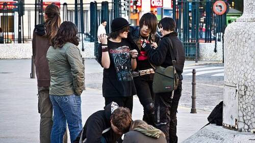 emo-2000 (1).jpg
