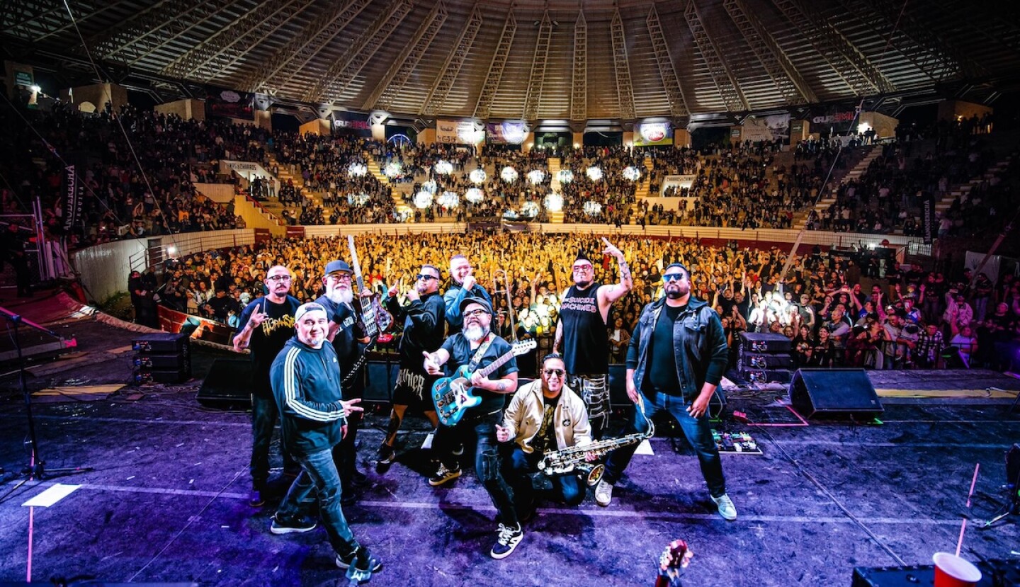 el gran silencio precios de boletos ticketmaster 2026 pepsi center.jpg