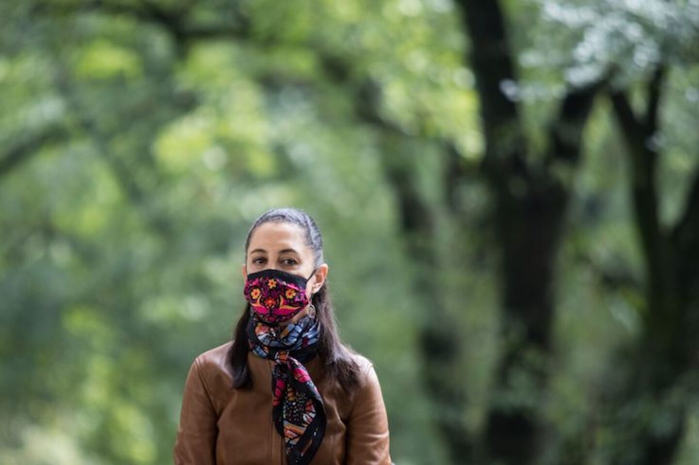 La jefa del Gobierno de la Ciudad, Claudia Sheinbaum Pardo, junto con Alejandra Fraustro de Cultura Federal, encabezaron en el Centro Cultura de los Pinos, la presentación del Proyecto, Cultural Chapultepec.