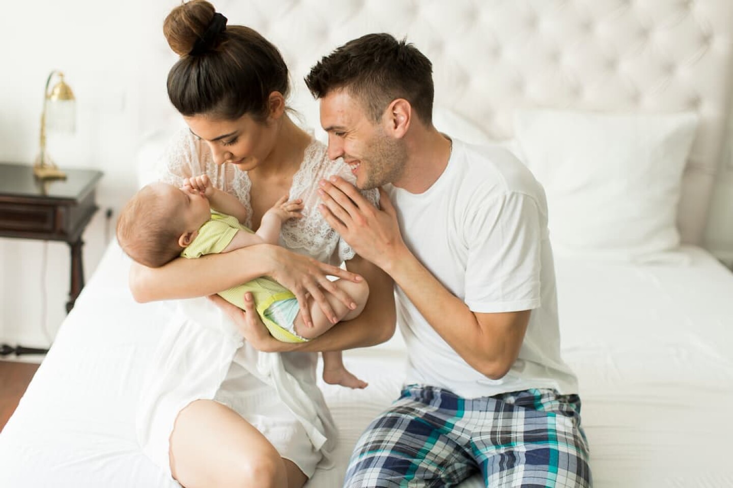 young-couple-with-baby-girl-2023-11-27-05-05-10-utc (1)