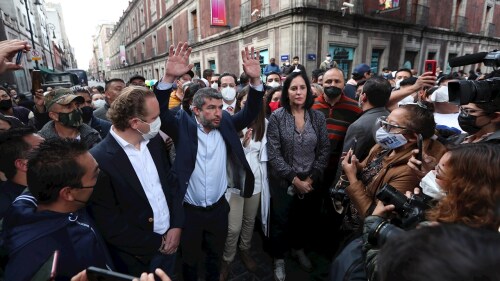 renuncia-marti-batres