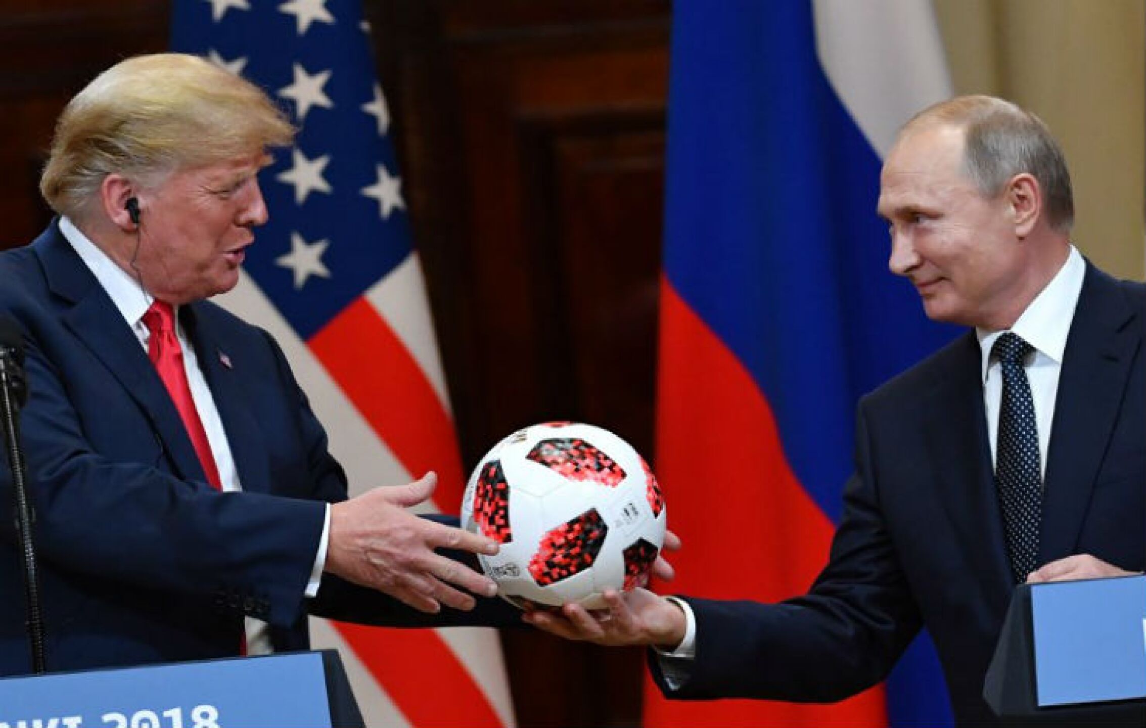 Trump Putin AFP