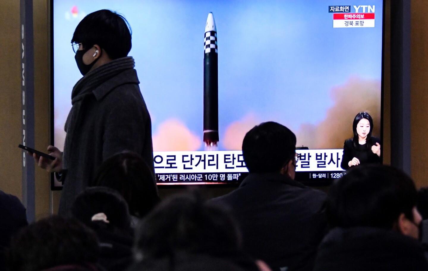 SKOREA-NKOREA-MILITARY-MISSILE
